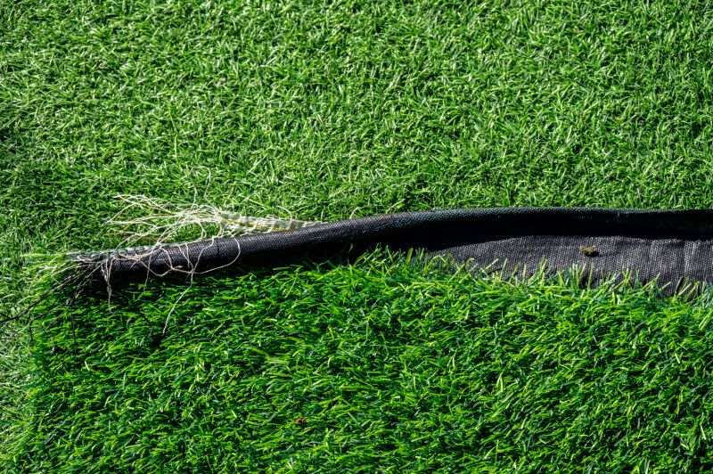 How Artificial Turf Repair Extends Lawn Lifespan